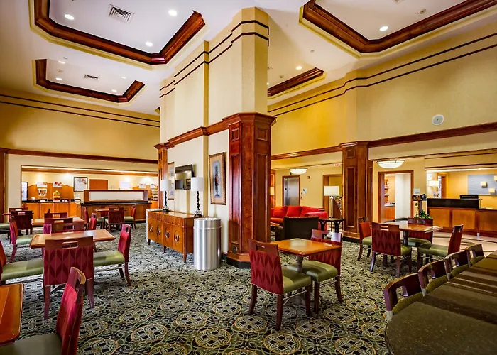 Holiday Inn Express & Suites Williamsburg By Ihg