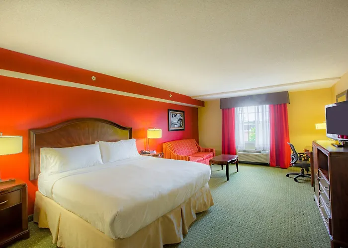 Holiday Inn Express & Suites Williamsburg By Ihg