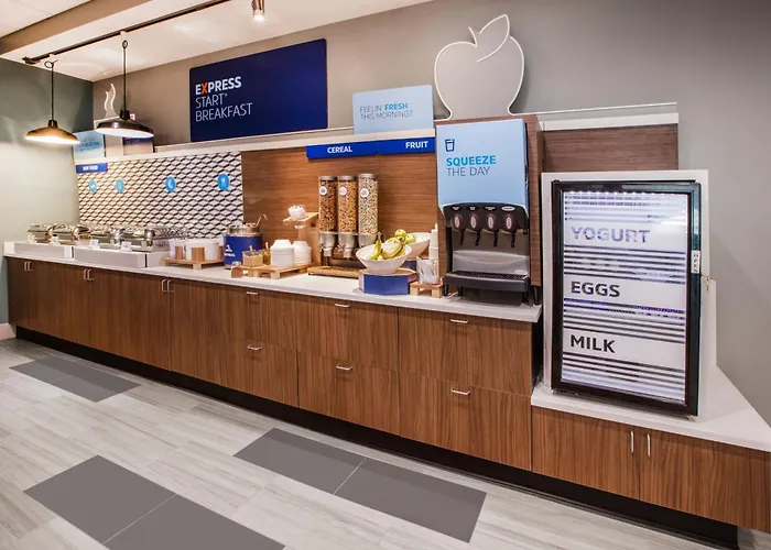 Holiday Inn Express Williamsburg North By Ihg